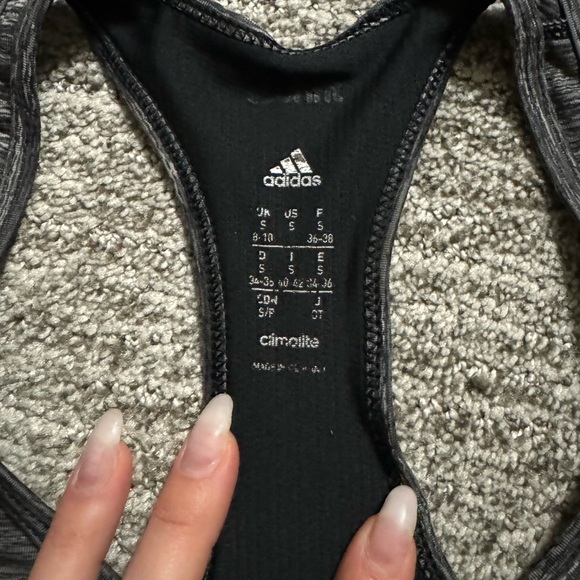 Adidas woman’s sports bra - Picture 3 of 3